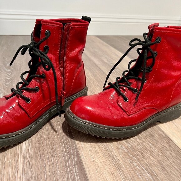 womens red boots - Picture 1 of 5